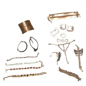 Lot of misc random fashion jewelry